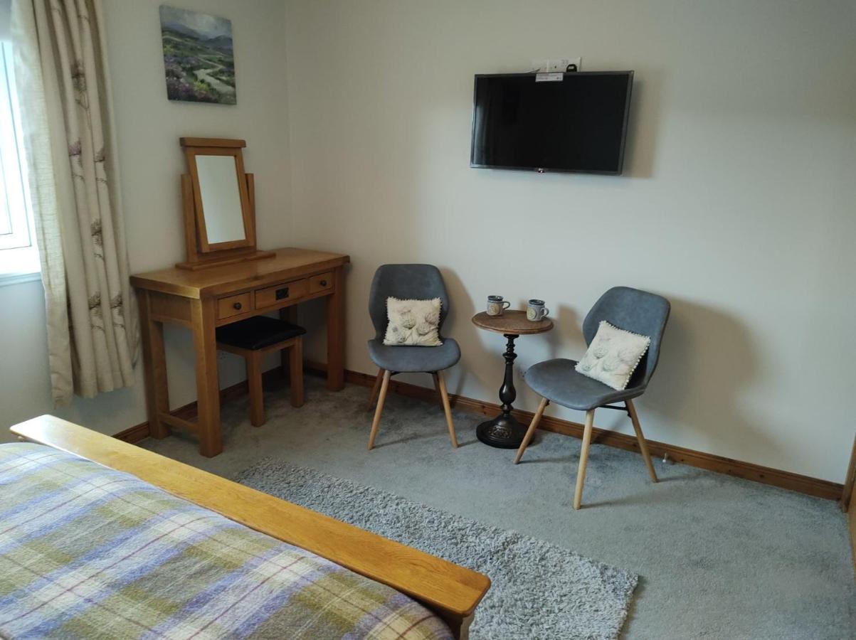 B&B Ronan House Edinbane ภายนอก รูปภาพ