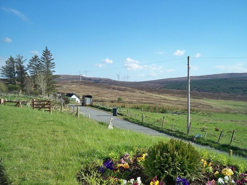 B&B Ronan House Edinbane ภายนอก รูปภาพ